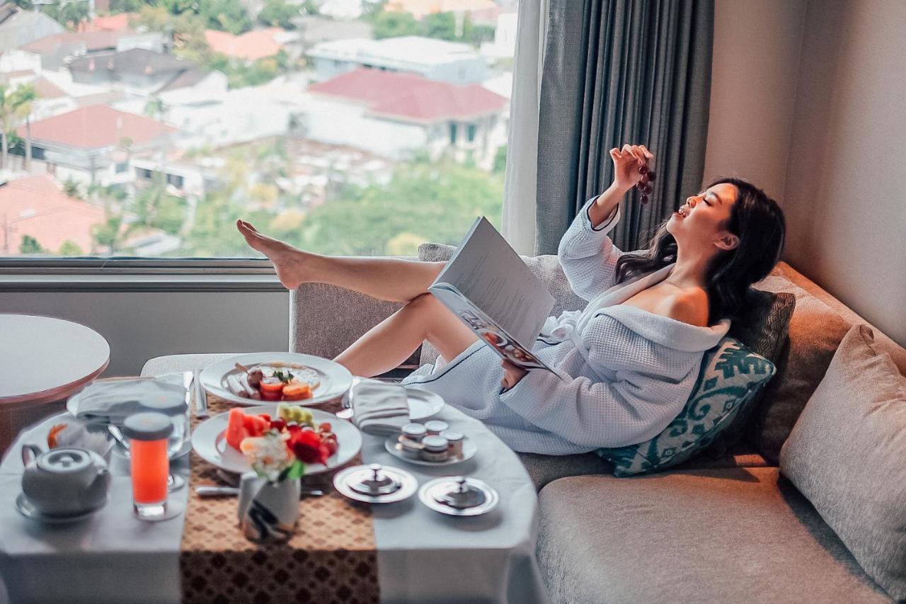 Shangri-La Surabaya Buitenkant foto