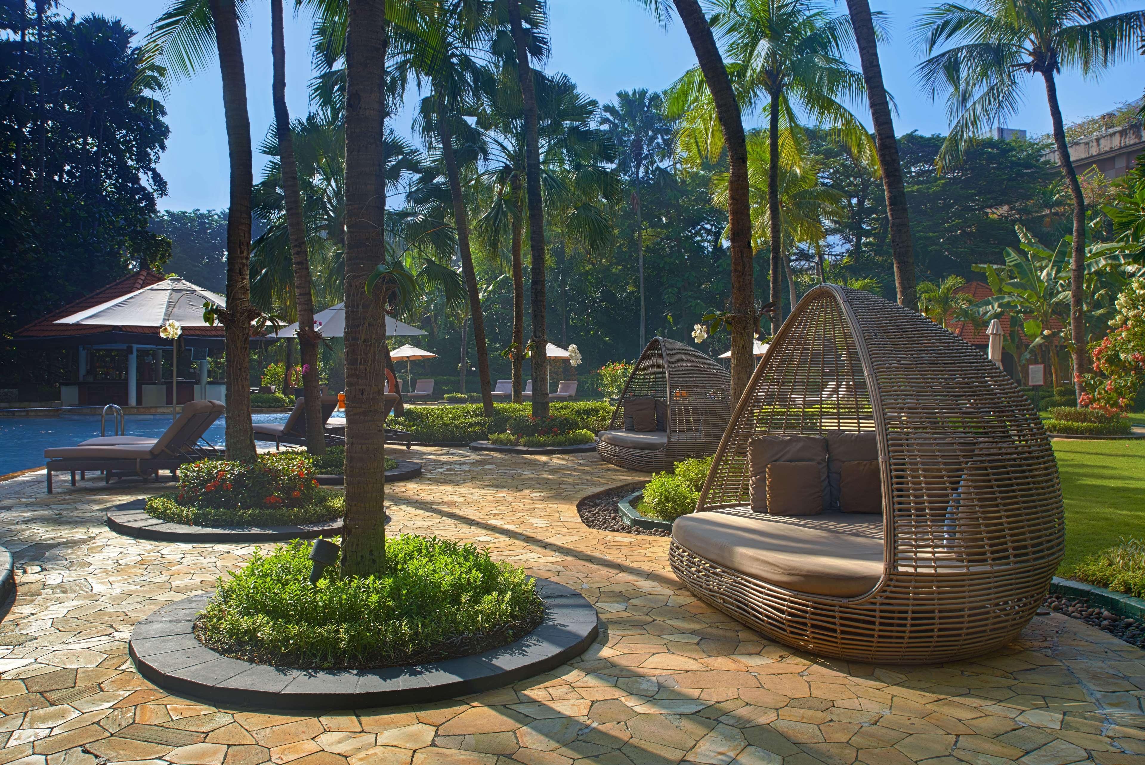 Shangri-La Surabaya Buitenkant foto