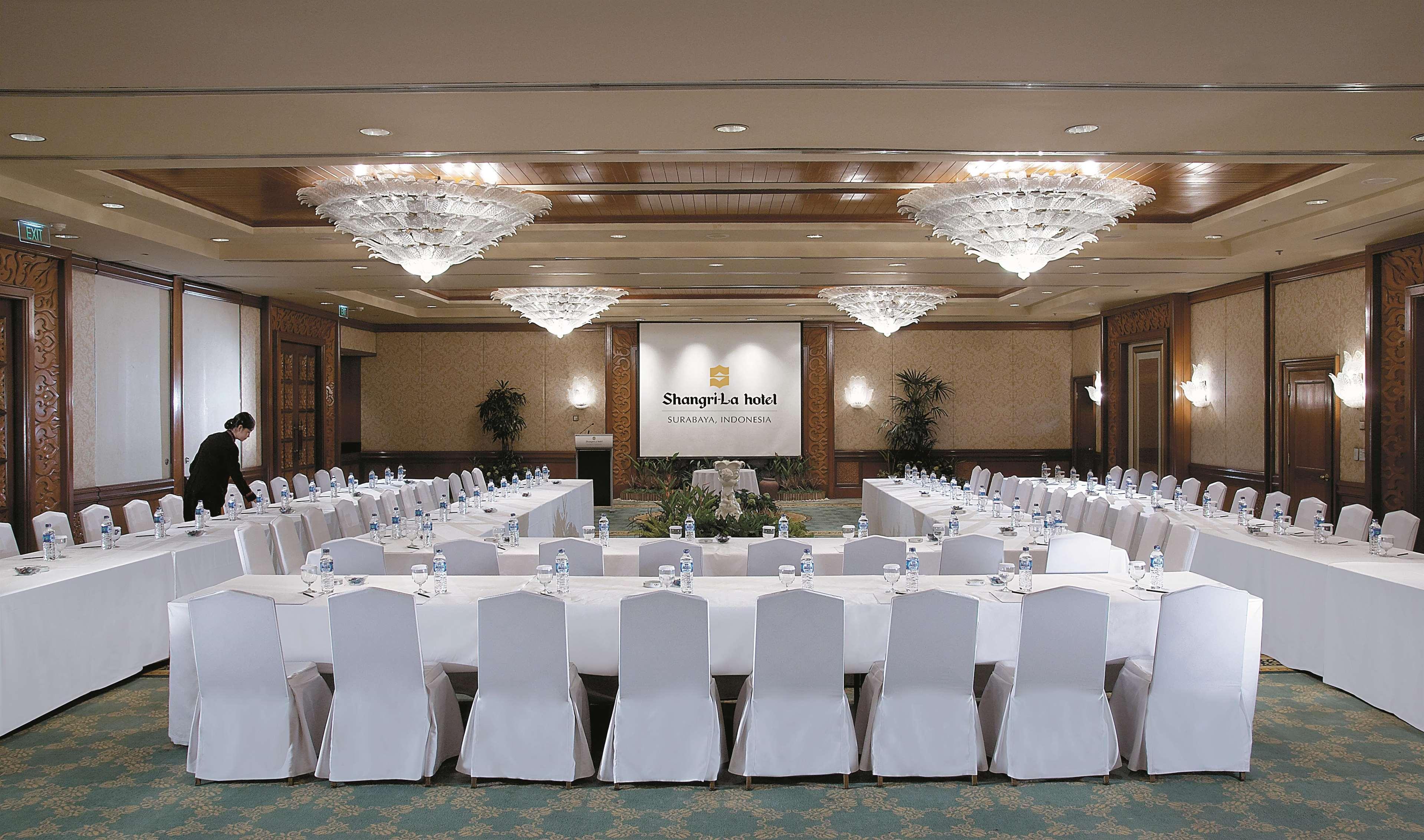 Shangri-La Surabaya Faciliteiten foto