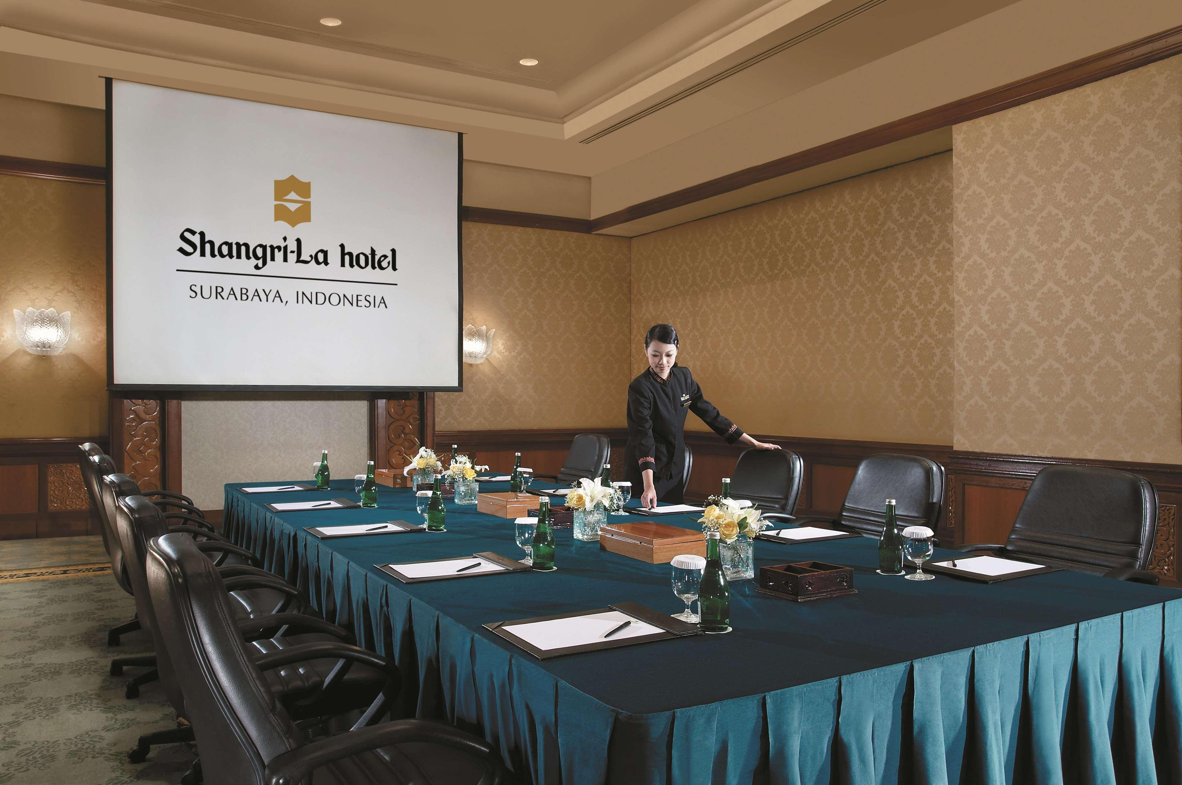 Shangri-La Surabaya Buitenkant foto