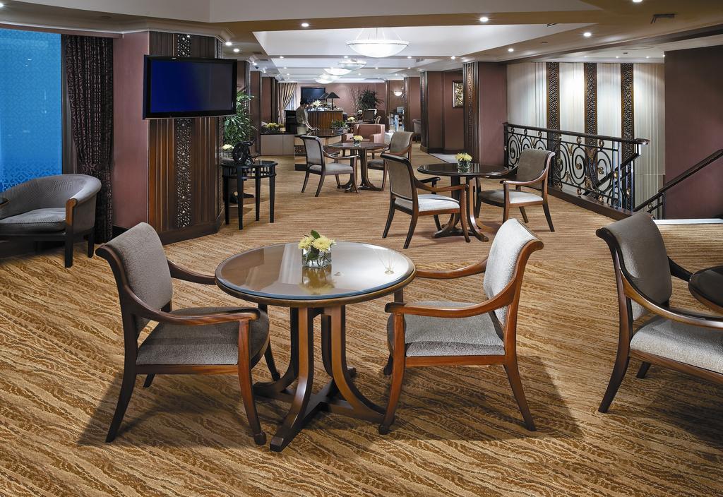 Shangri-La Surabaya Kamer foto